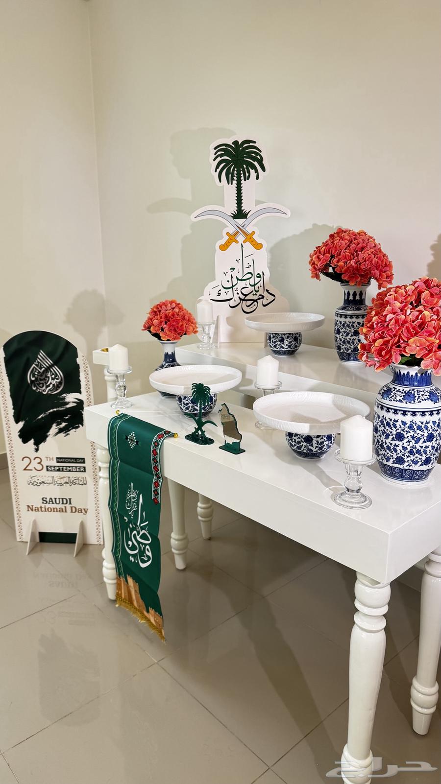 Renting reception tables in Jubail64441431627521110