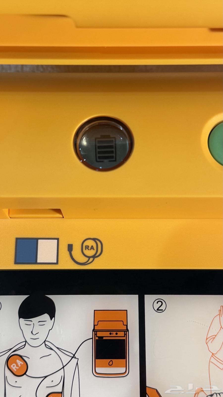 Semi-automatic External Defibrillator (AED) for sale64438391638530114