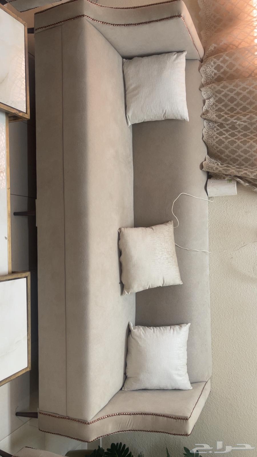 كنب ثلاث قطع جديد لم يستخدم64434999587330111