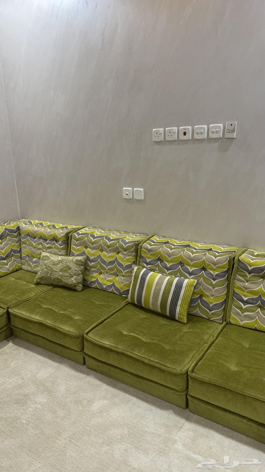 Floor session64439280225282114