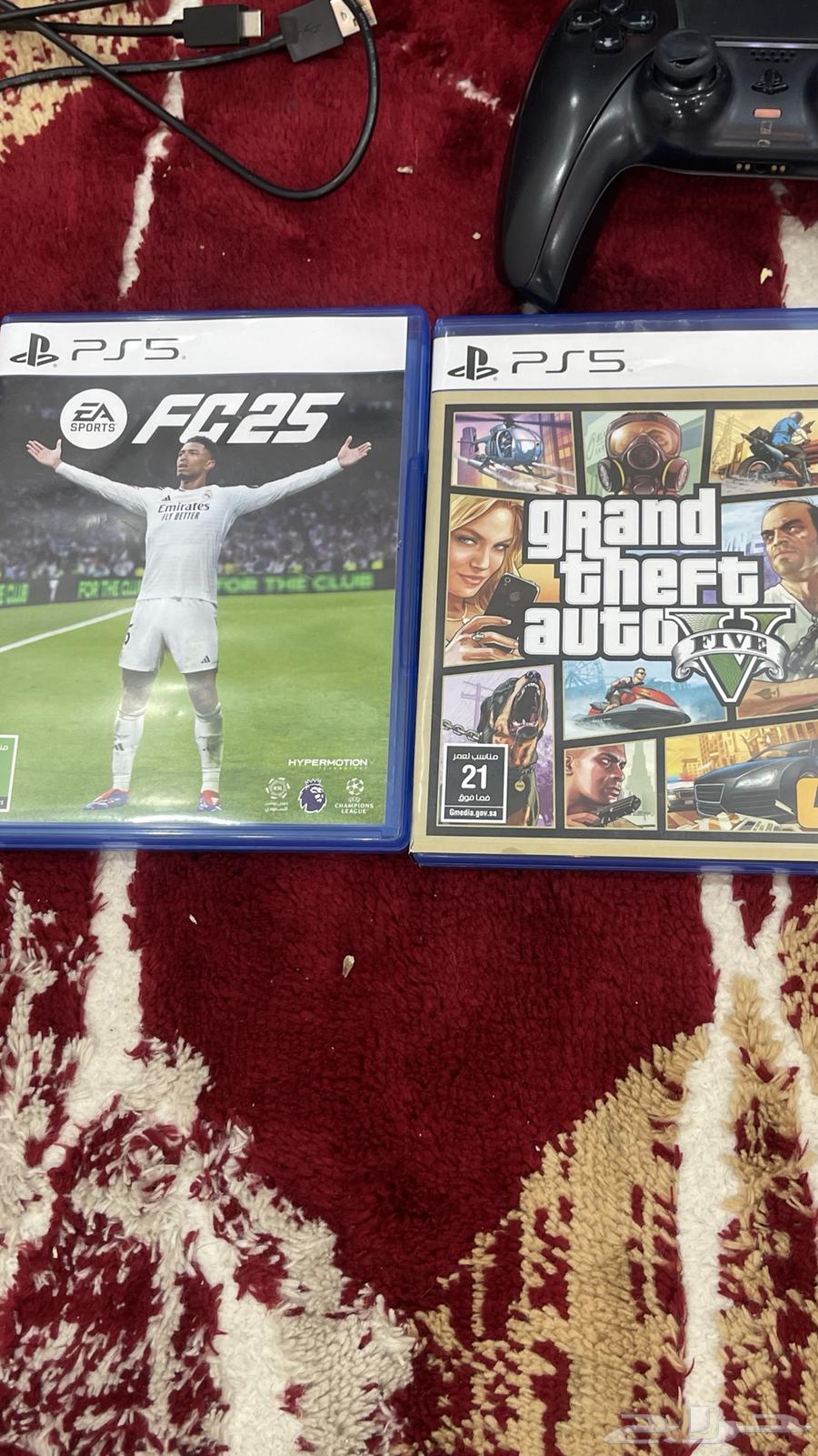 For sale PS5, very new, used for one month, comes with two controllers and two games64437827024641113