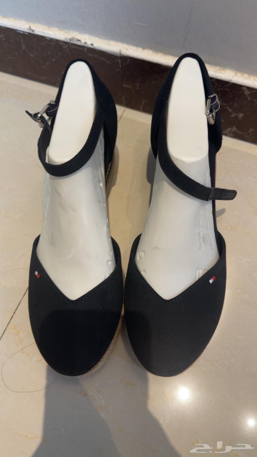 جزمة ماركة تومي جديد64437221015811111