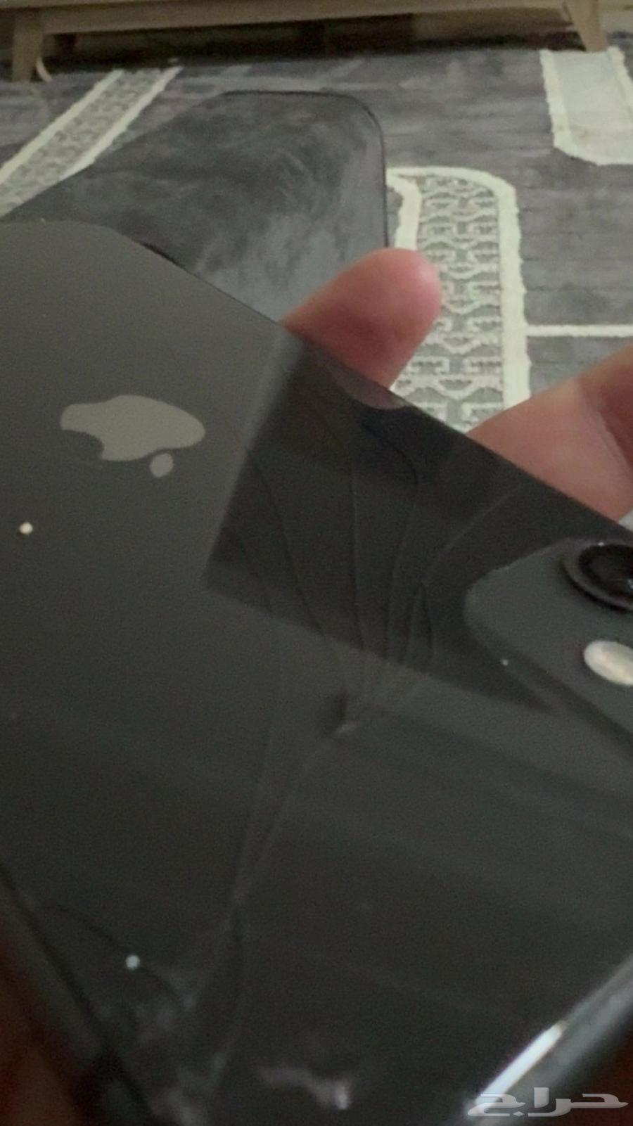 ايفون64435177229058113