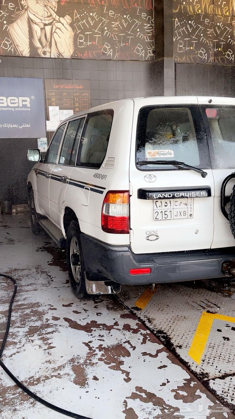 جيب لاند كروزر64597078255618111