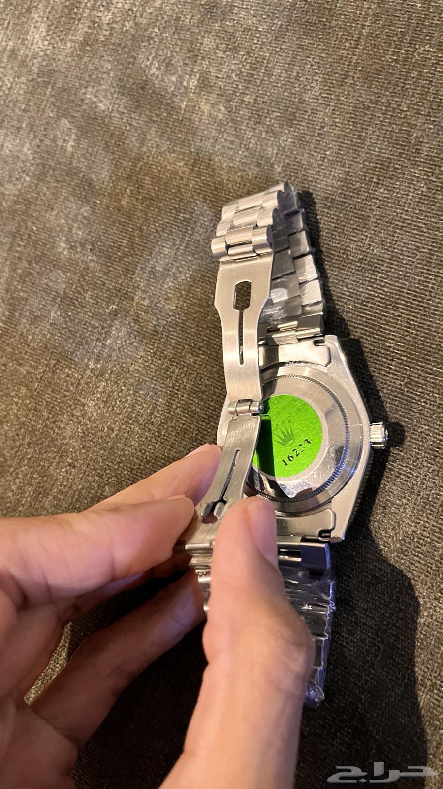 ساعه للبيع بقيمه 40064440615107075111
