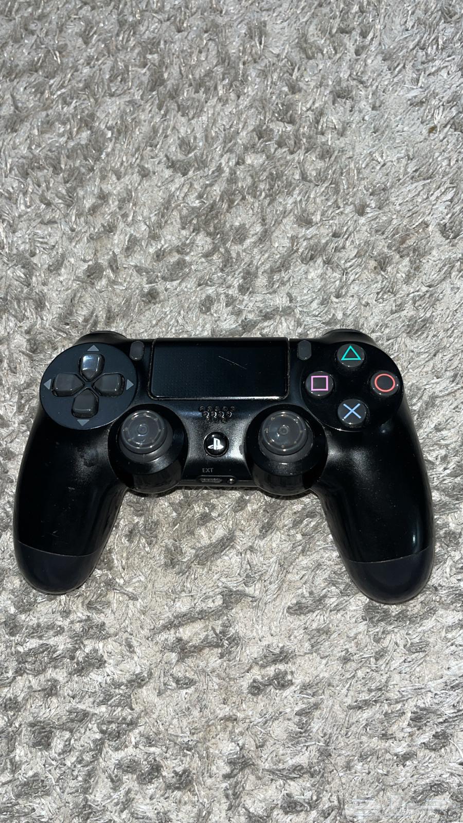 يد سوني 4 للبيع اصليه64438042396930110