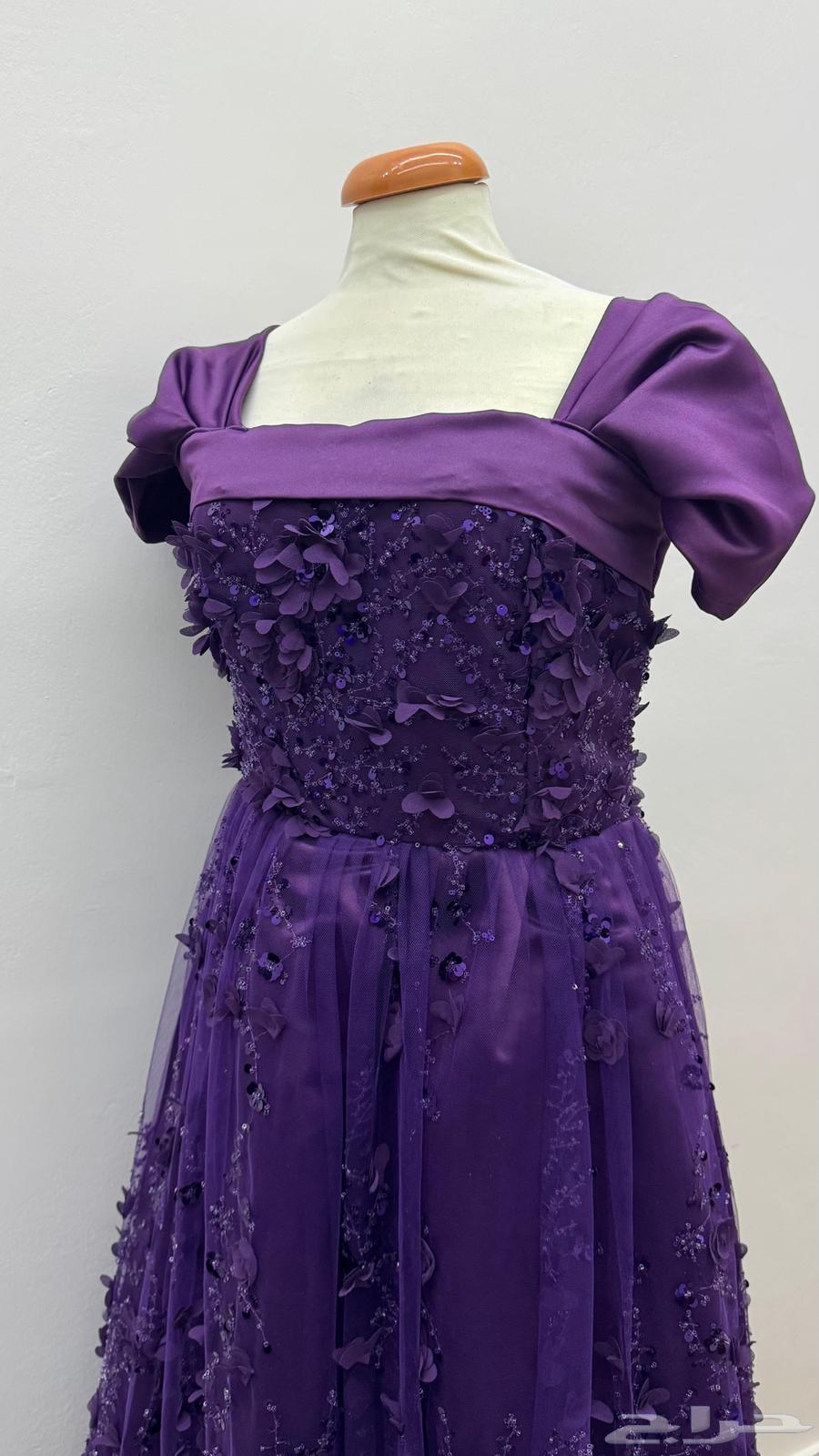 New dresses64441800914178113