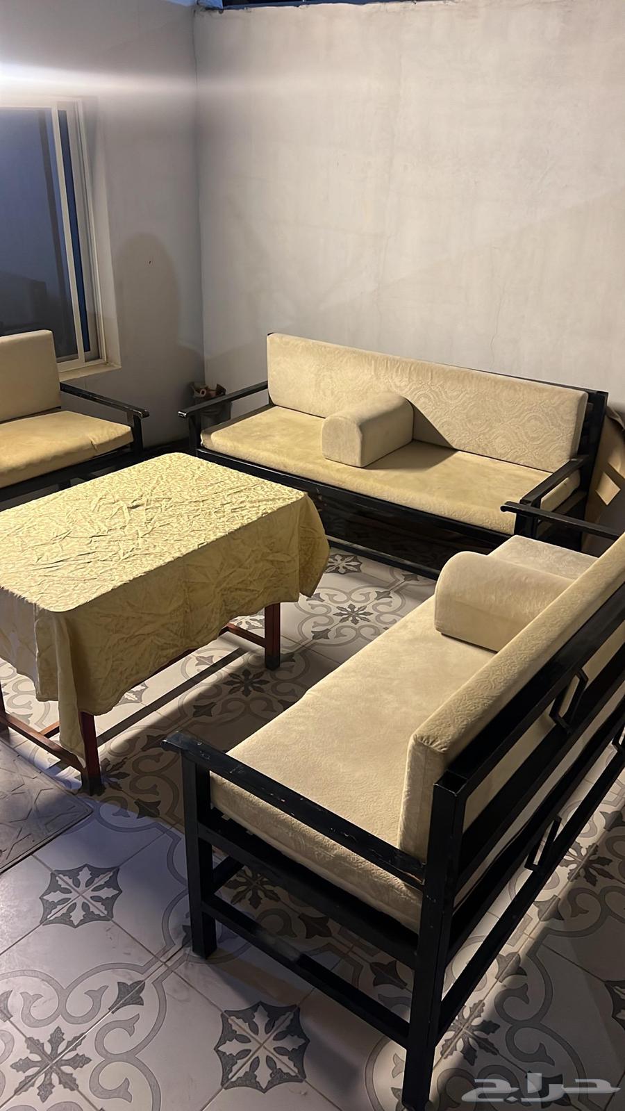 مركاز حديد اصلي تفصيل نظيف مع اغراضة64440981807491111