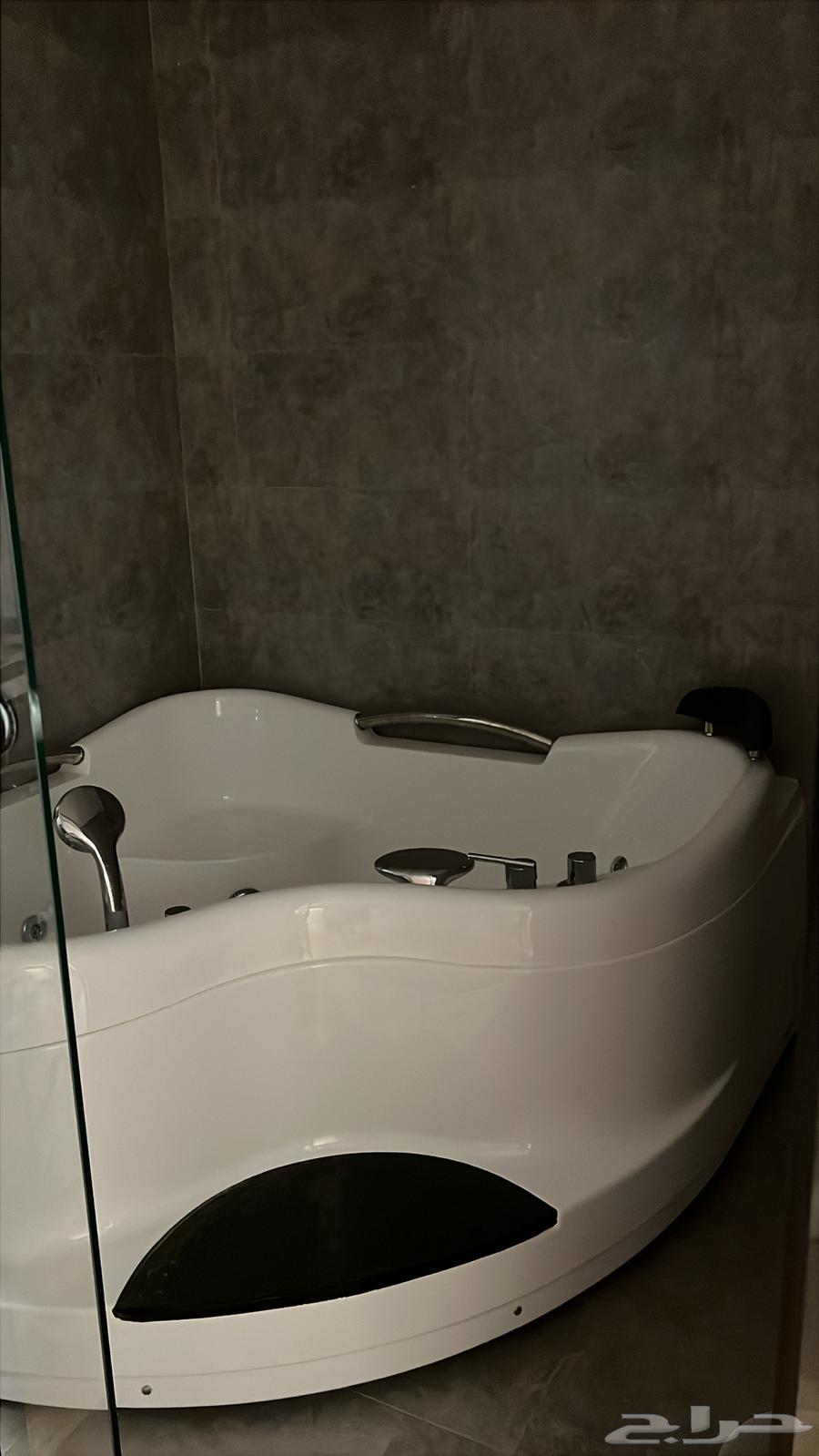 جاكوزي شخصين للبيع64438928158849110