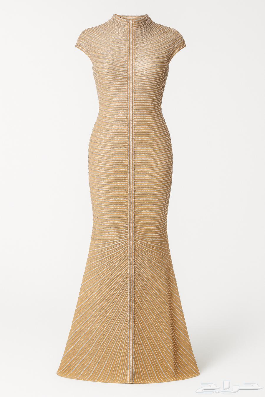 فستان على شكل حورية مشكوك خرز لون بيج على وردي فاتح64438941867905110
