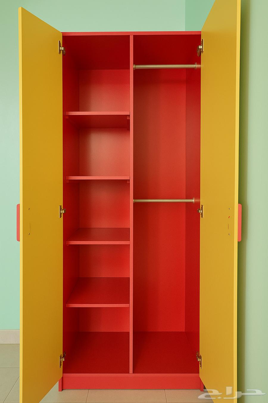 دولابين ب 250 ريال للاثنين مع بعض64434238057858111