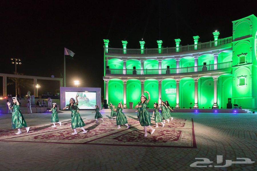 تأجير وبيع كشافات اخضر لليوم الوطني64439664677122113