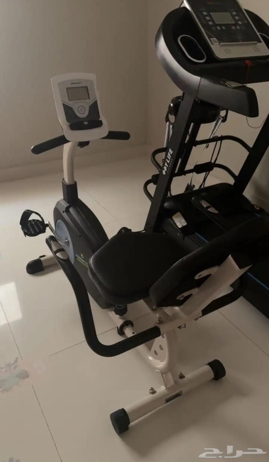 جهاز دراجه رياضي بمسند ظهر64441377631618112