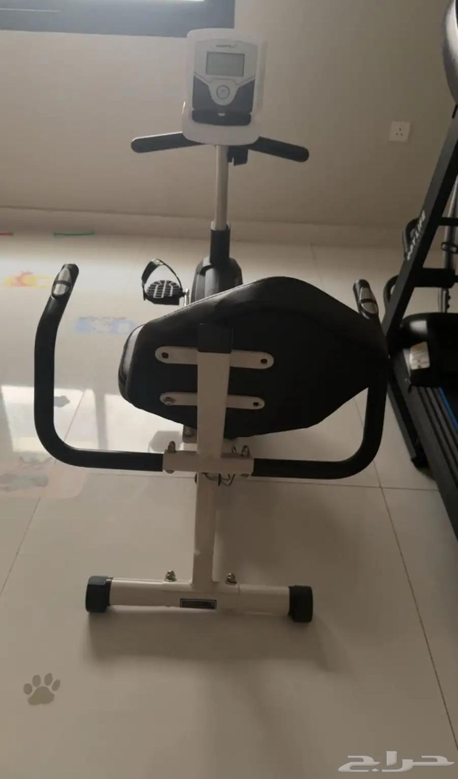 جهاز دراجه رياضي بمسند ظهر64441377631618110