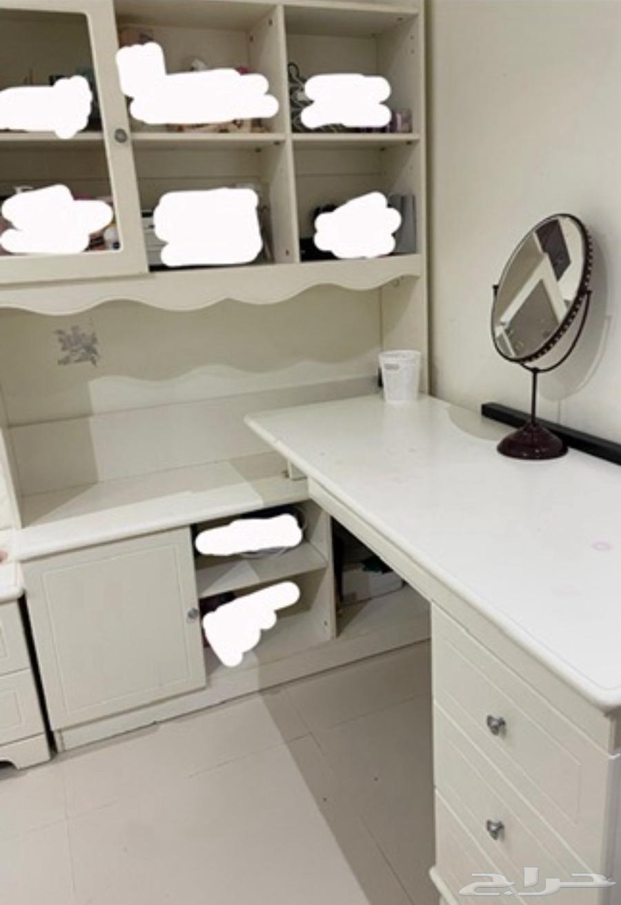 غرفة نوم نظيفة للبيع بسعر مناسب64433993655042111