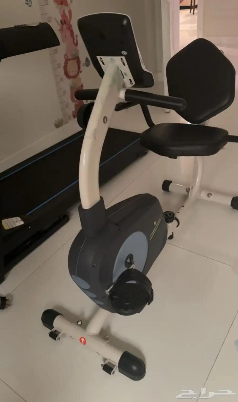جهاز دراجه رياضي بمسند ظهر64441377631618113