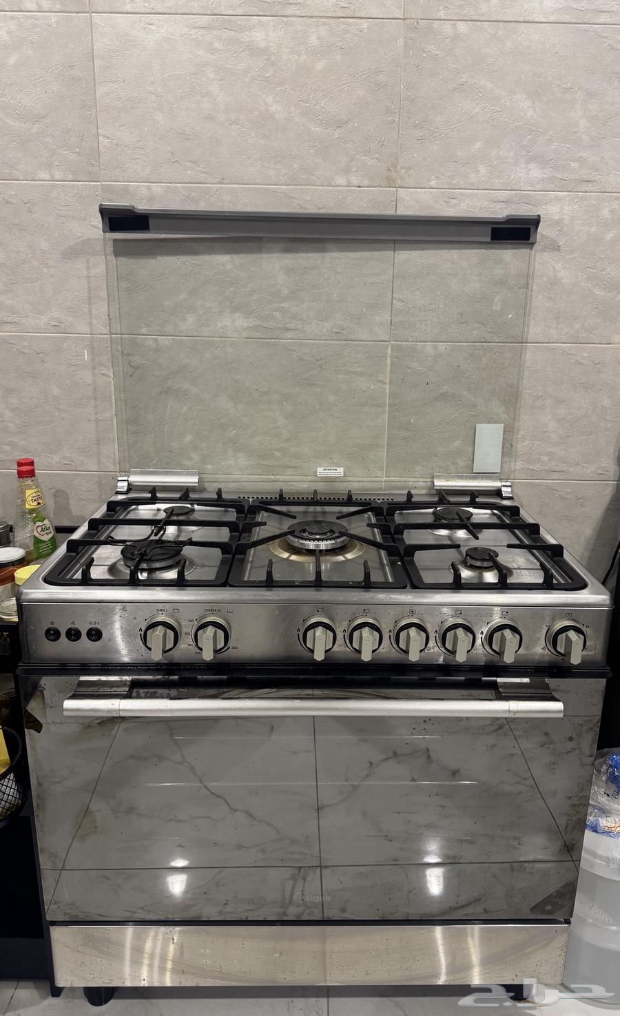 فرن غاز وميكروييف للبيع64433806549762112