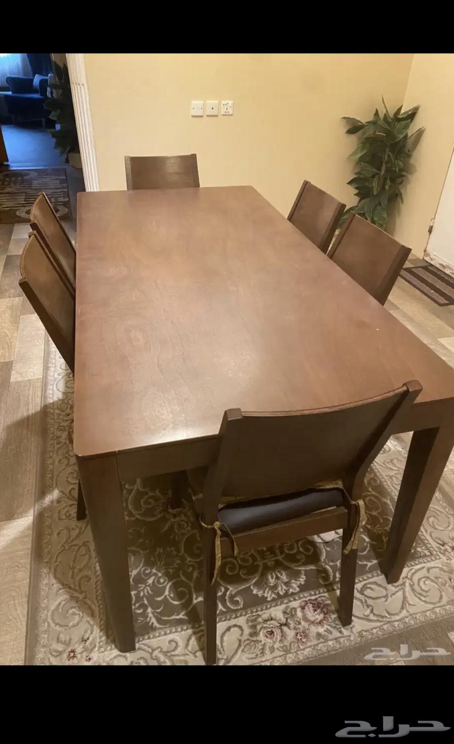 طاولة طعام64434251480835111