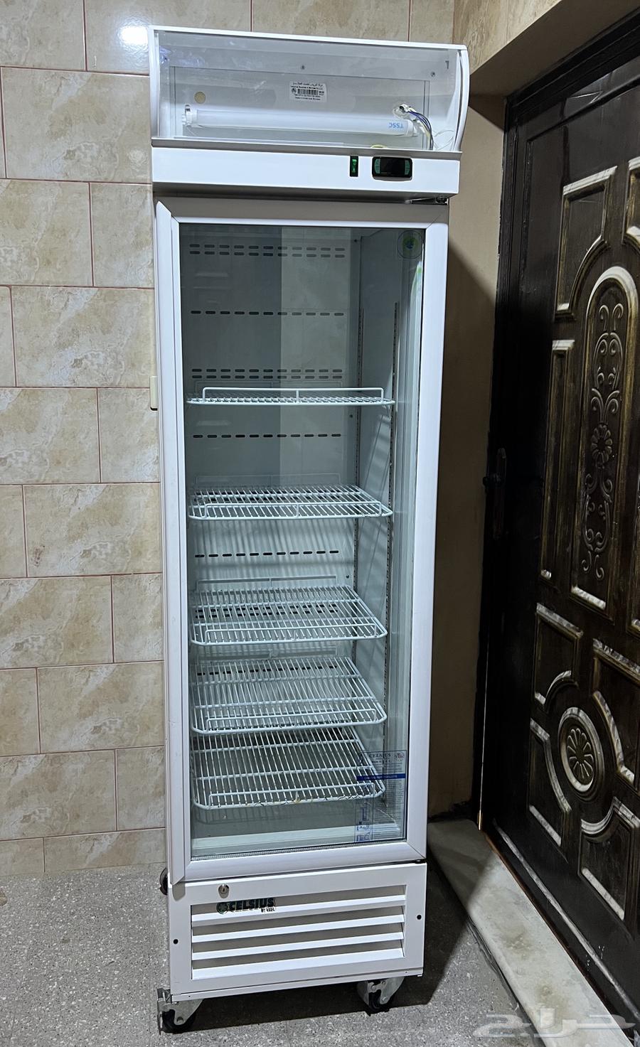 Vertical refrigeration and display refrigerator64437611999747110