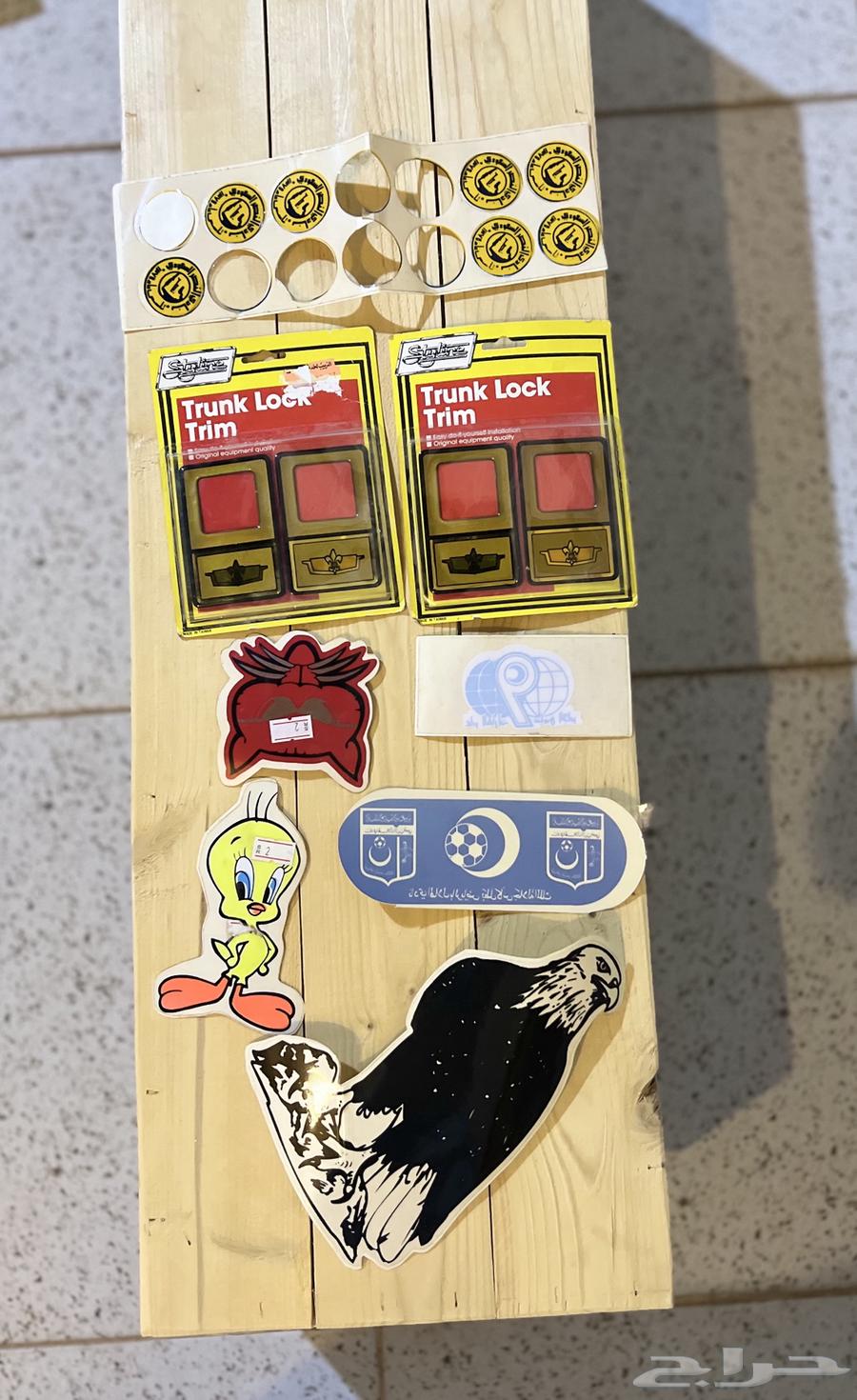 استكرات متنوعه قديمه تنفع للسيارات القديمه والكلاسيكيه64440219217155110
