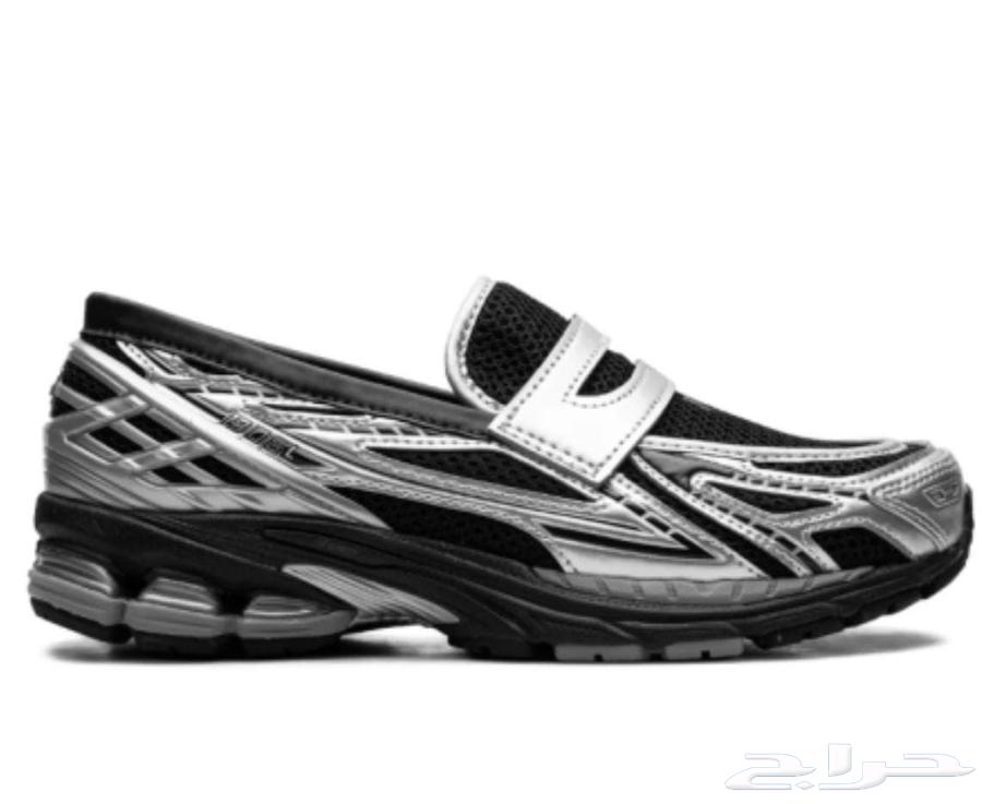 New Balance shoes from size 36 to 45 at a discounted price64441979656065112