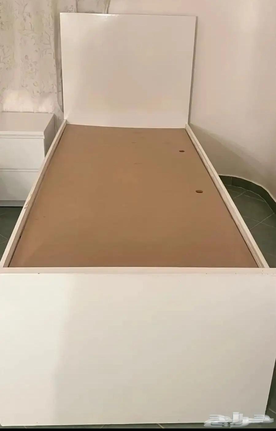 سريرين استخدام جديد كلهم ب 250 طول 200  10064439118372611110