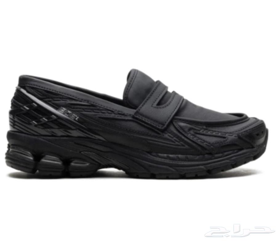 New Balance shoes from size 36 to 45 at a discounted price64441979656065110