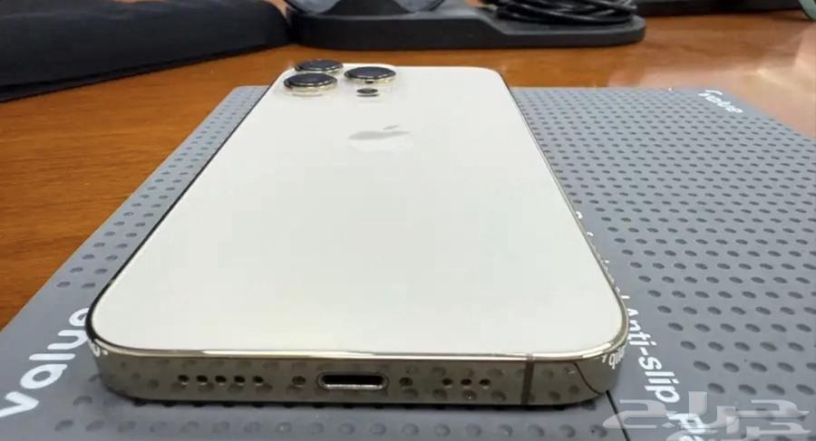 آيفون 13 برو نظيف مافي اي شي64437247941249111