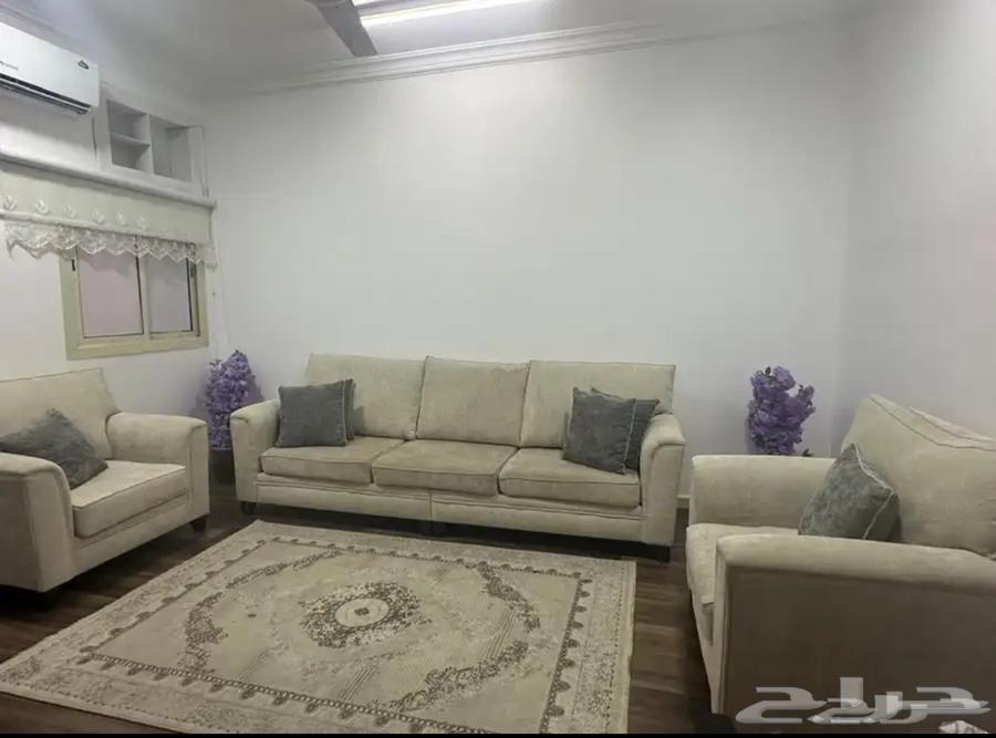 Sofa64439527983746110