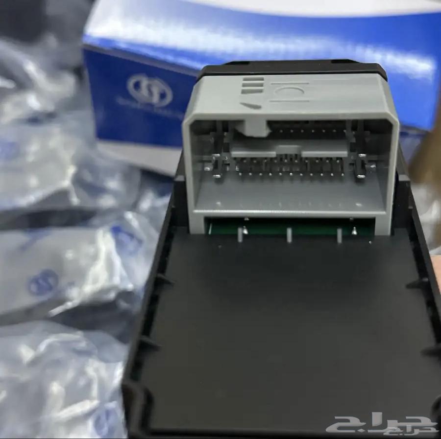 تحكم زجاج هوندا اكورد ضمان 3 شهور وبسعر الجملة64434265017473111