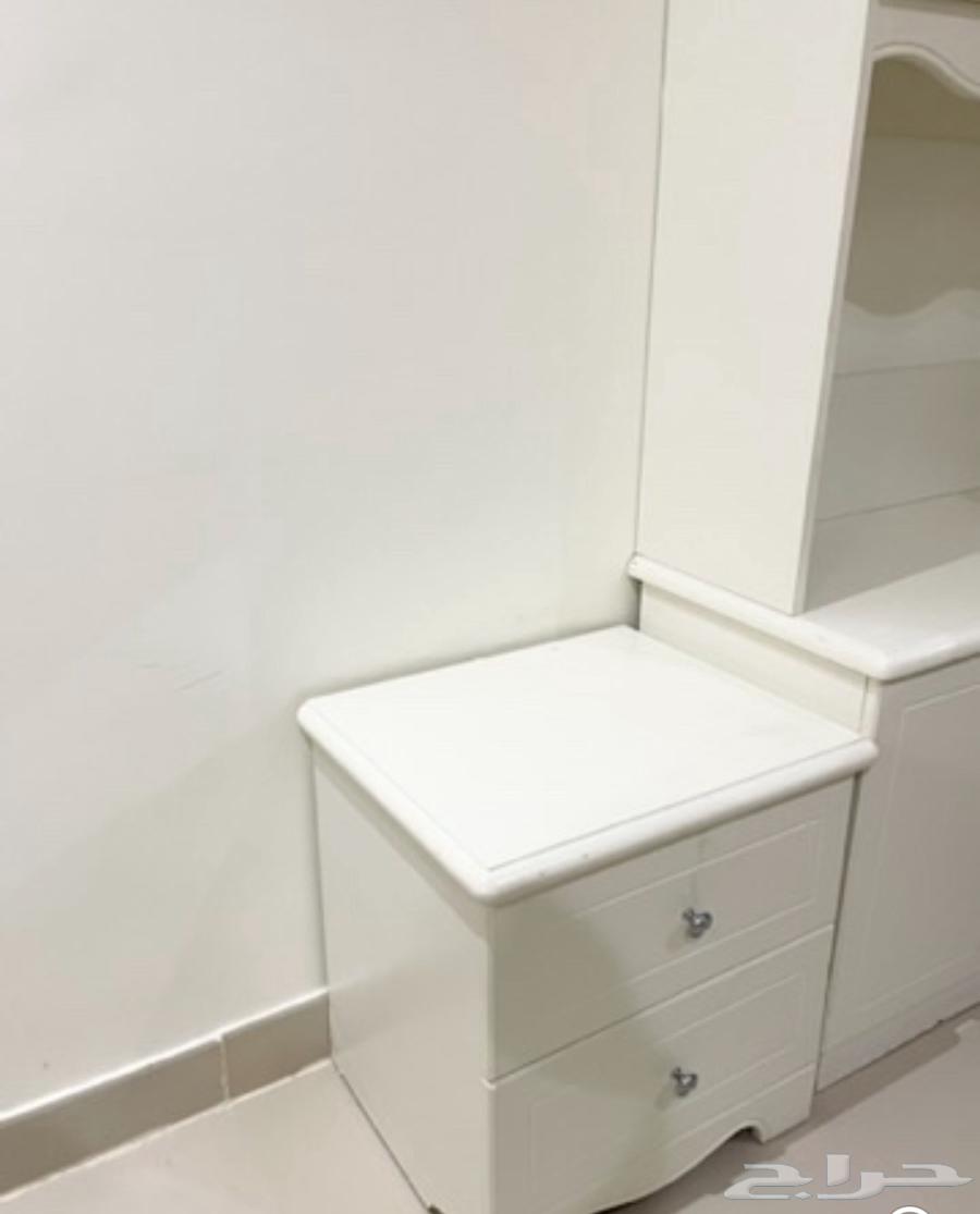 غرفة نوم نظيفة للبيع بسعر مناسب64433993655042112