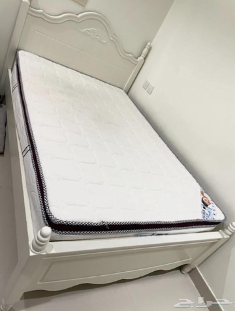 غرفة نوم نظيفة للبيع بسعر مناسب64433993655042110