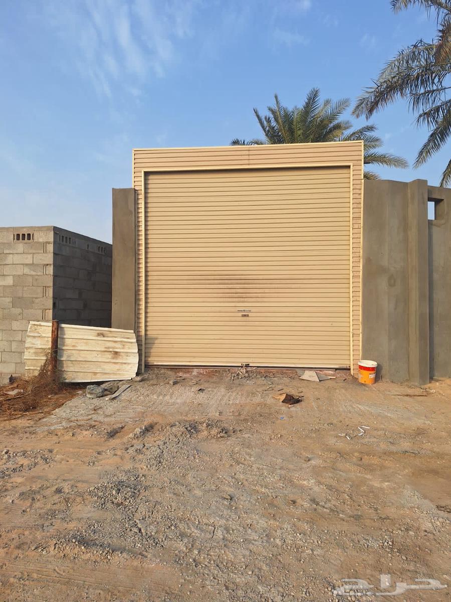 للبيع باب كراج64440411058435110