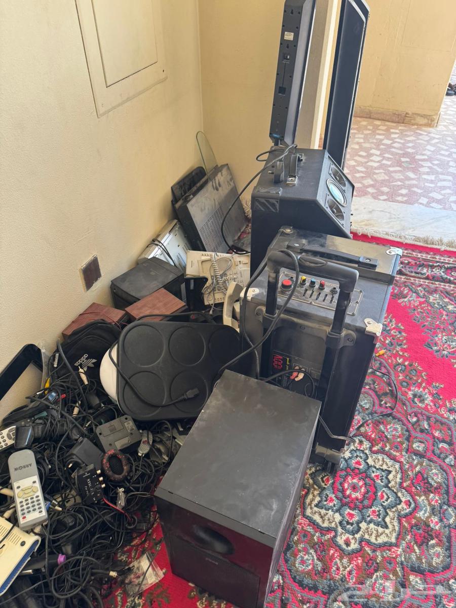 ادوات واجهزة اكترونية وكهربائي64435382164097113