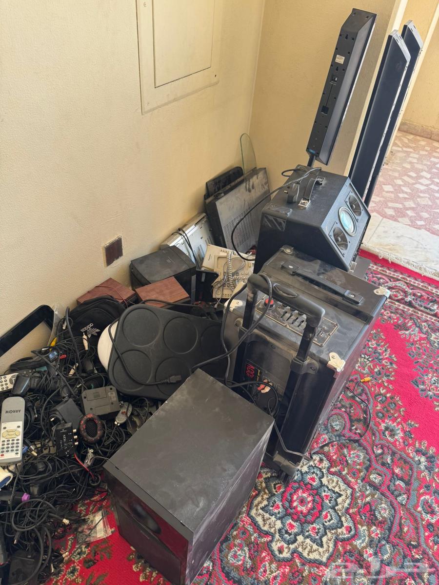 ادوات واجهزة اكترونية وكهربائي64435382164097111