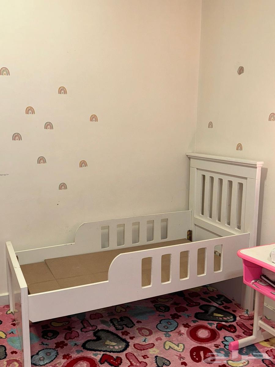 كرسي أطفال للبيع شبه جديد64433780074243110