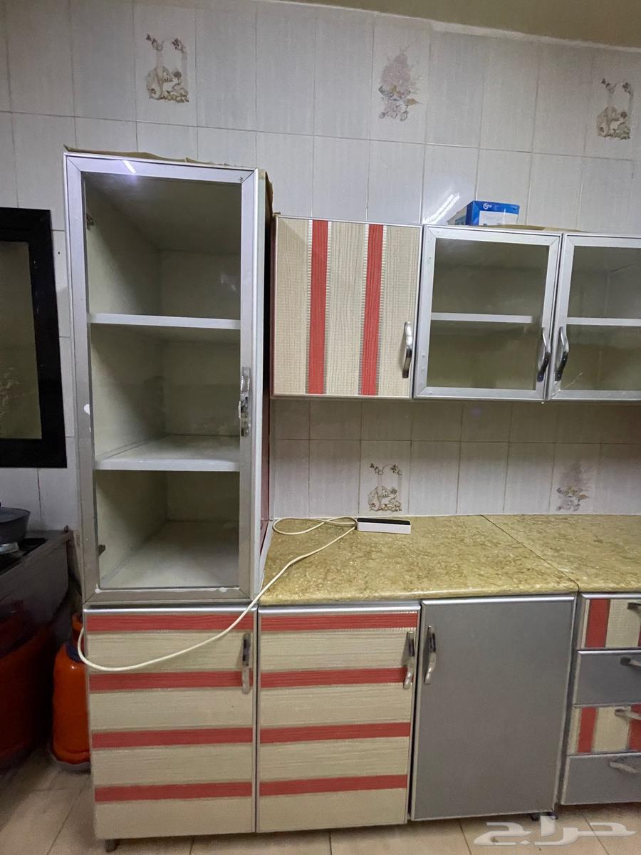 دولاب مطبخ طول 3 متر حالته جيده مفكوك جاهز للتحميل64433873143939111