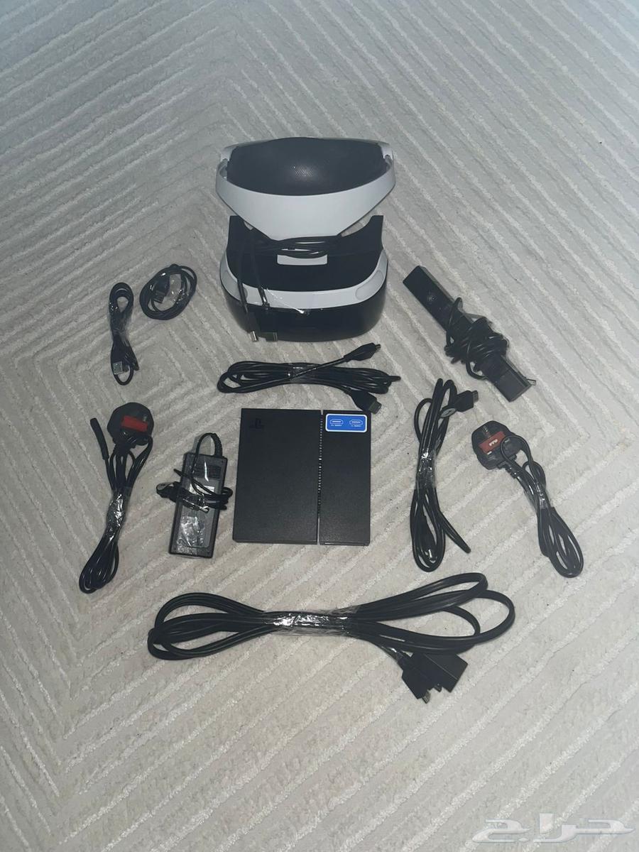 Clean PlayStation 4 with all accessories64438337794178110