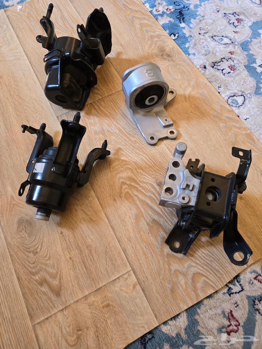 للبيع كراسي مكينه طقم كامل الكامري 202364435026861059110