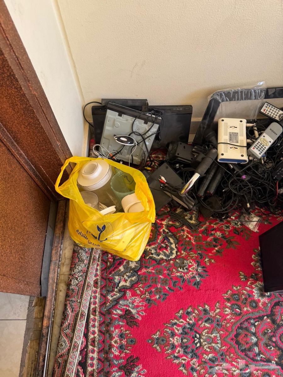 ادوات واجهزة اكترونية وكهربائي64435382164097110