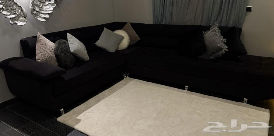 Sofa64441677588610112