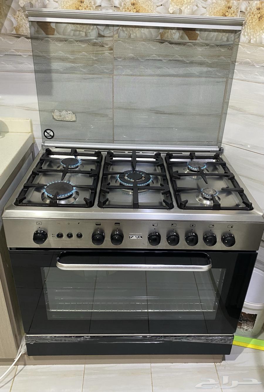 فرن غاز ايطالي نظيف جدا مع الاسطوانة64438928100995110