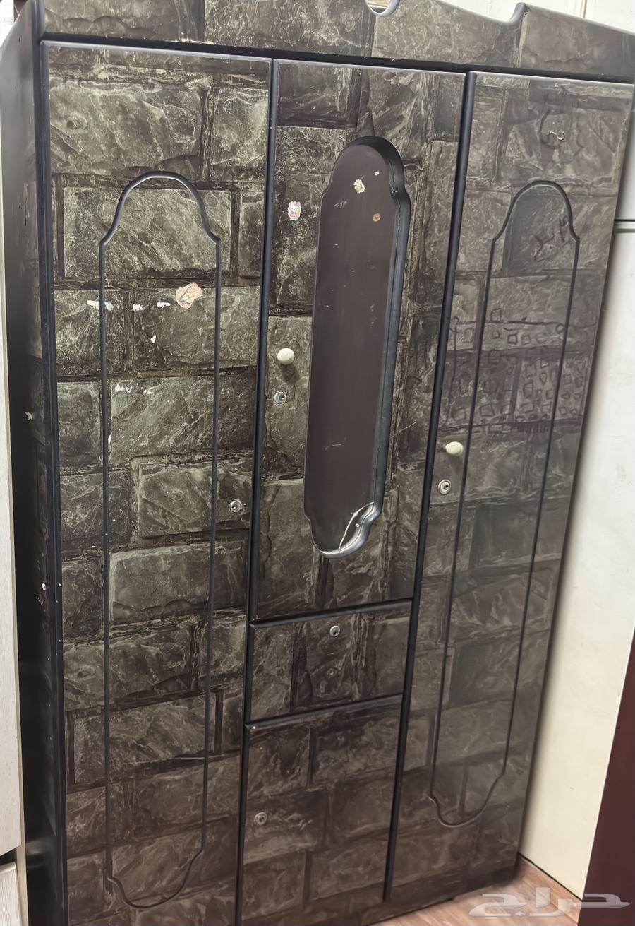 دولاب لايوجد كسور64439692091777110