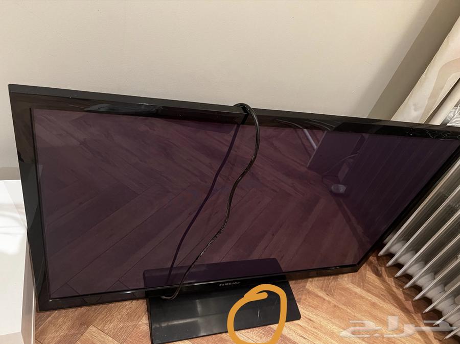 تلفزيون سامسونج 43 بوصه نظيف64433593175043111