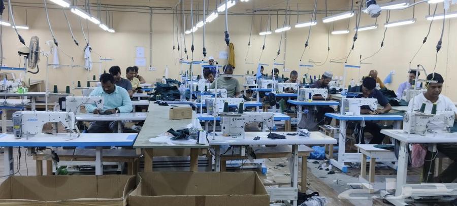 معمل خياطة شامل للجملة فقط64434415300097113