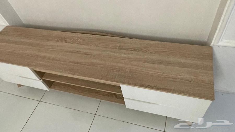 طاوله تلفاز شبه جديده64435081851523113