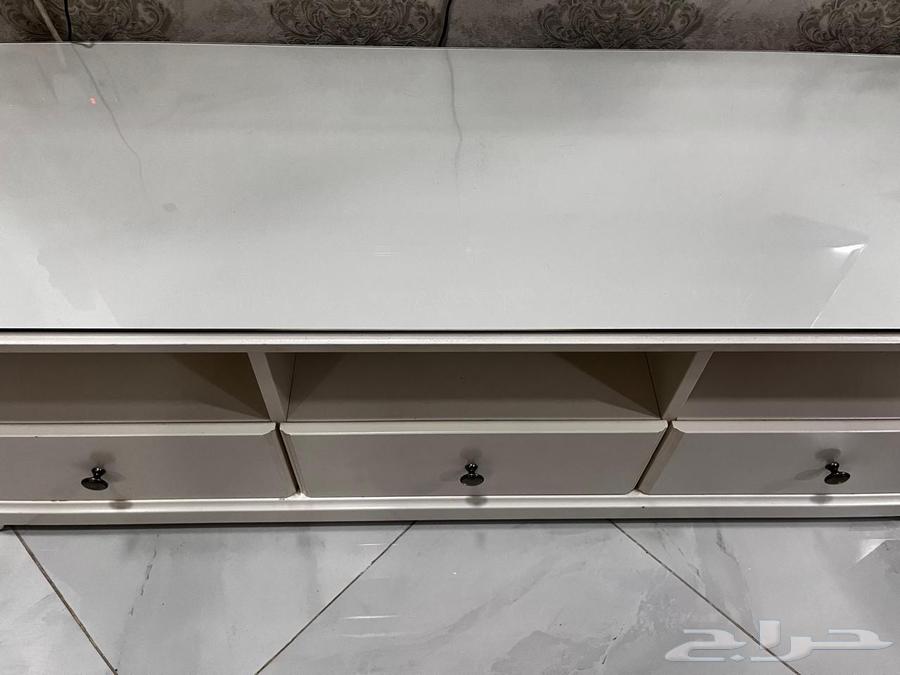 طاوله ايكيا للبيع64438190186882110