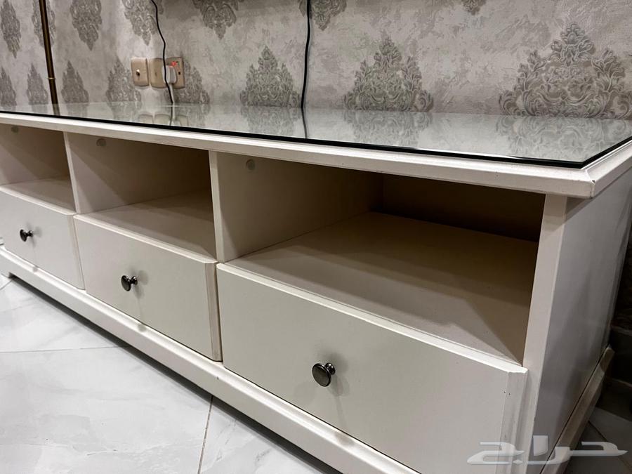 طاوله ايكيا للبيع64438190186882112