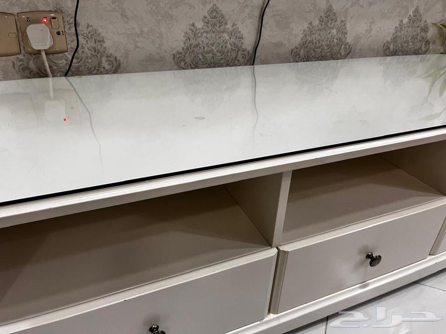 طاوله ايكيا للبيع64438190186882111