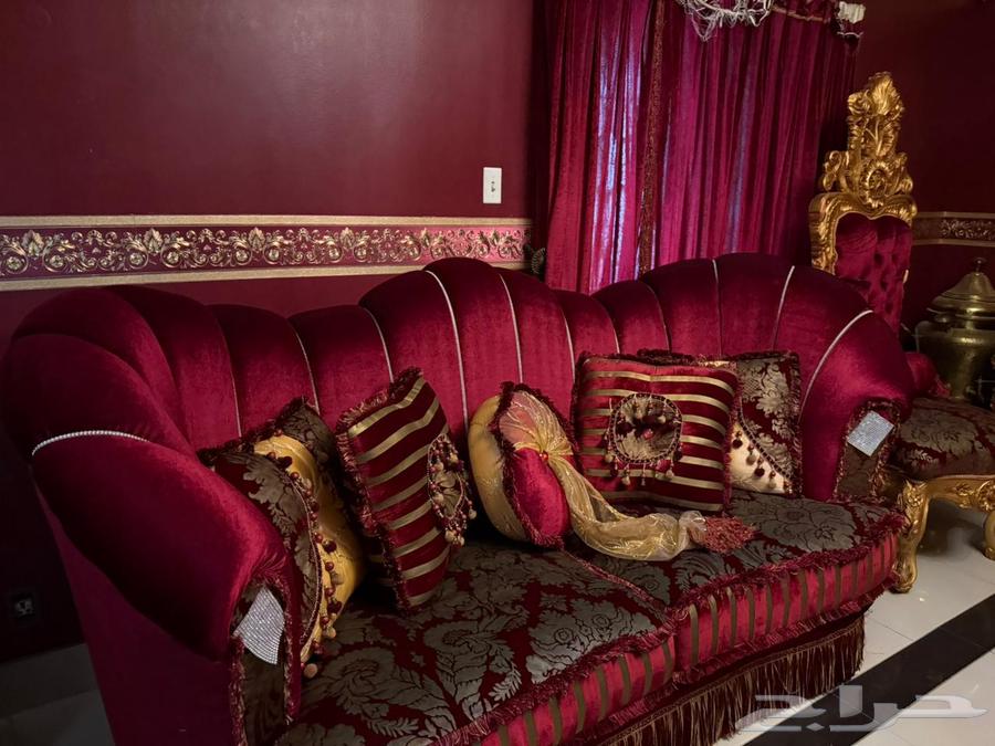 طقم كنب كلاسيك دمياطي شبه جديد64436507803009112